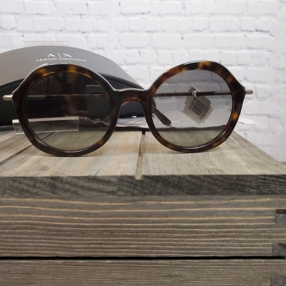 Giorgio Armani 48mm Round Sunglasses Havana NWT - Picture 8 of 12